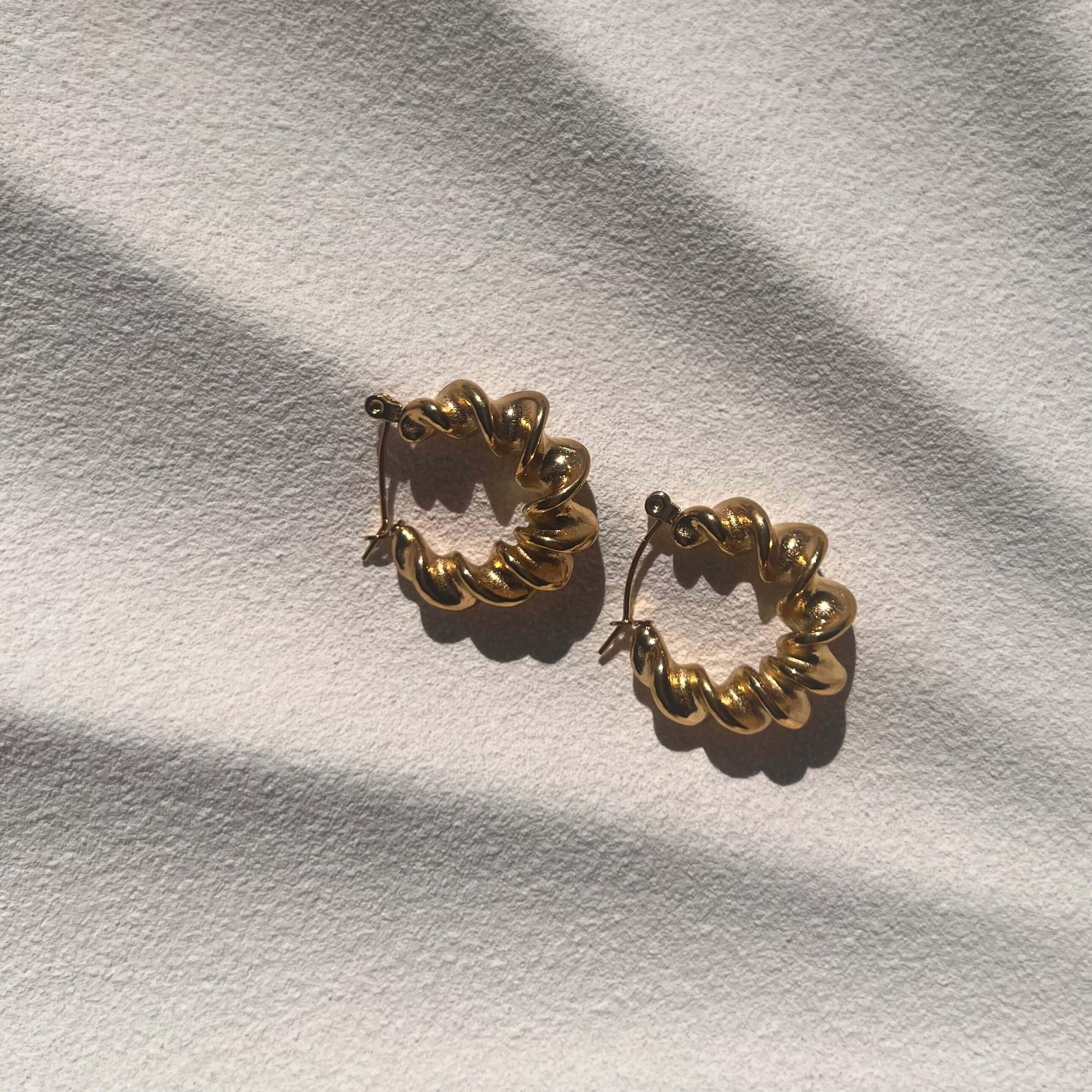 18K Gold Earrings